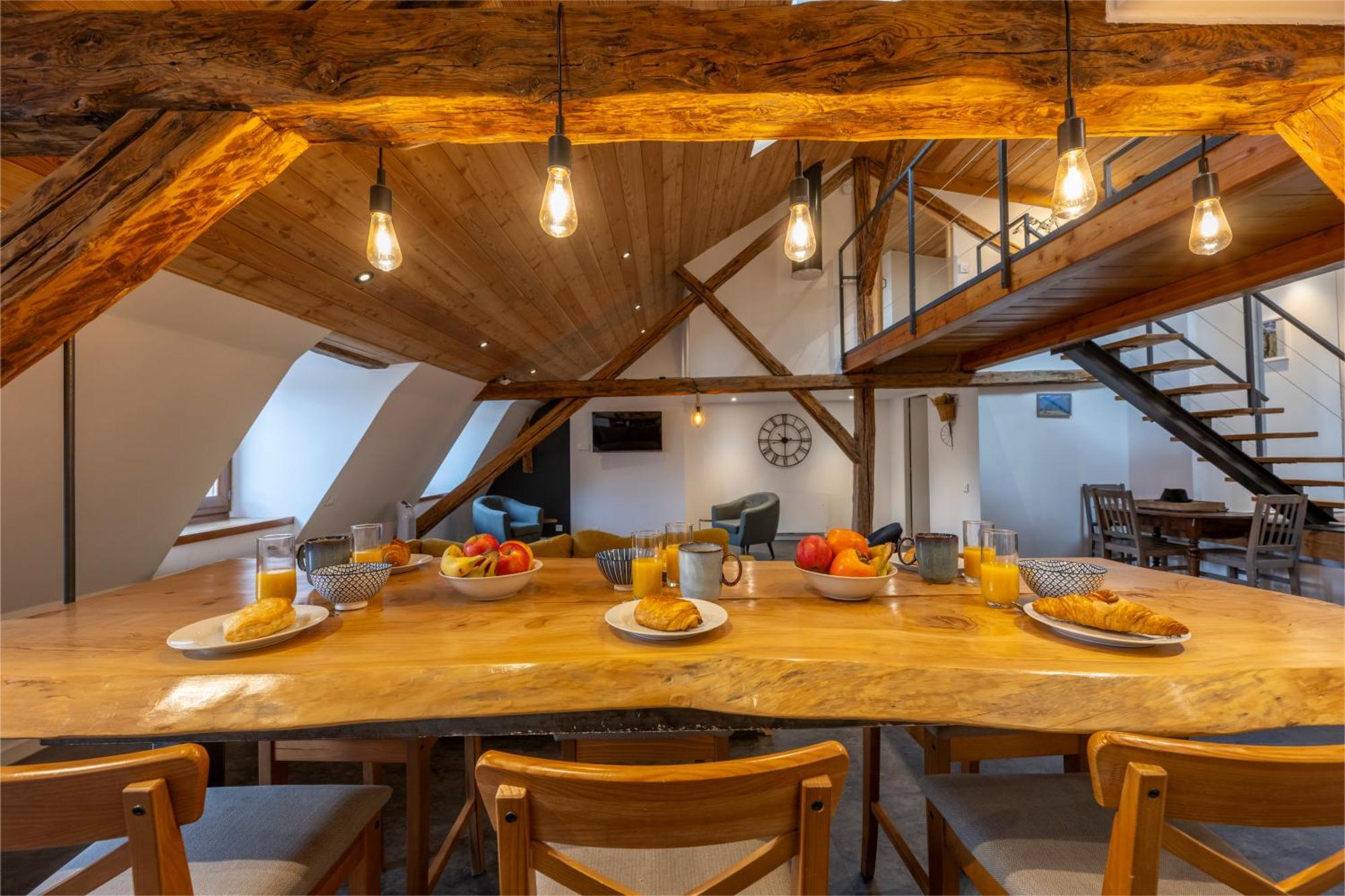 Superbe Loft - Situ Sur La Place Centrale バルスロネット エクステリア 写真