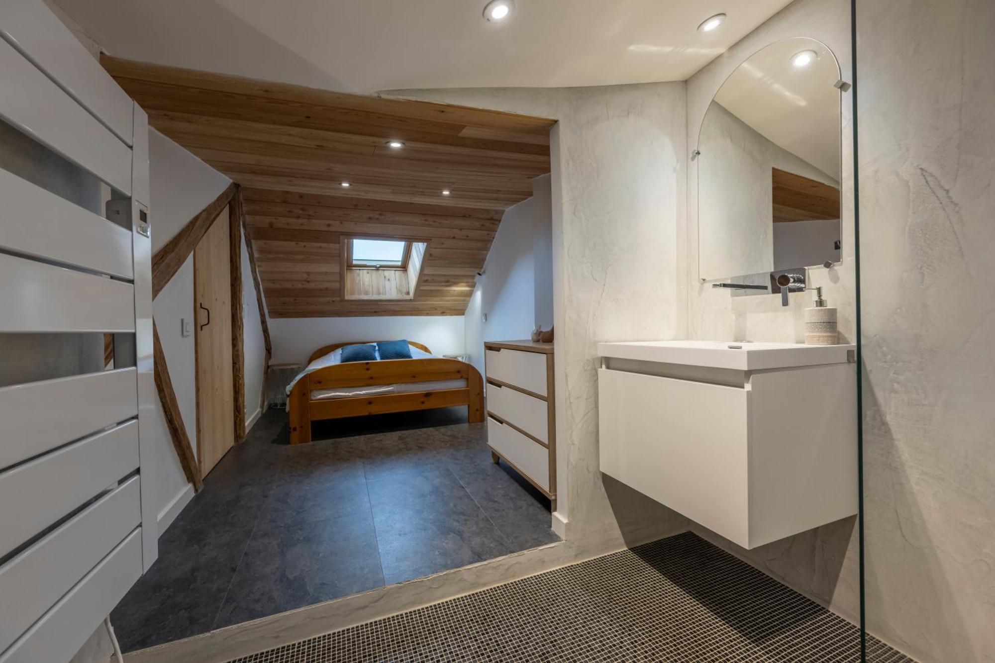 Superbe Loft - Situ Sur La Place Centrale バルスロネット エクステリア 写真