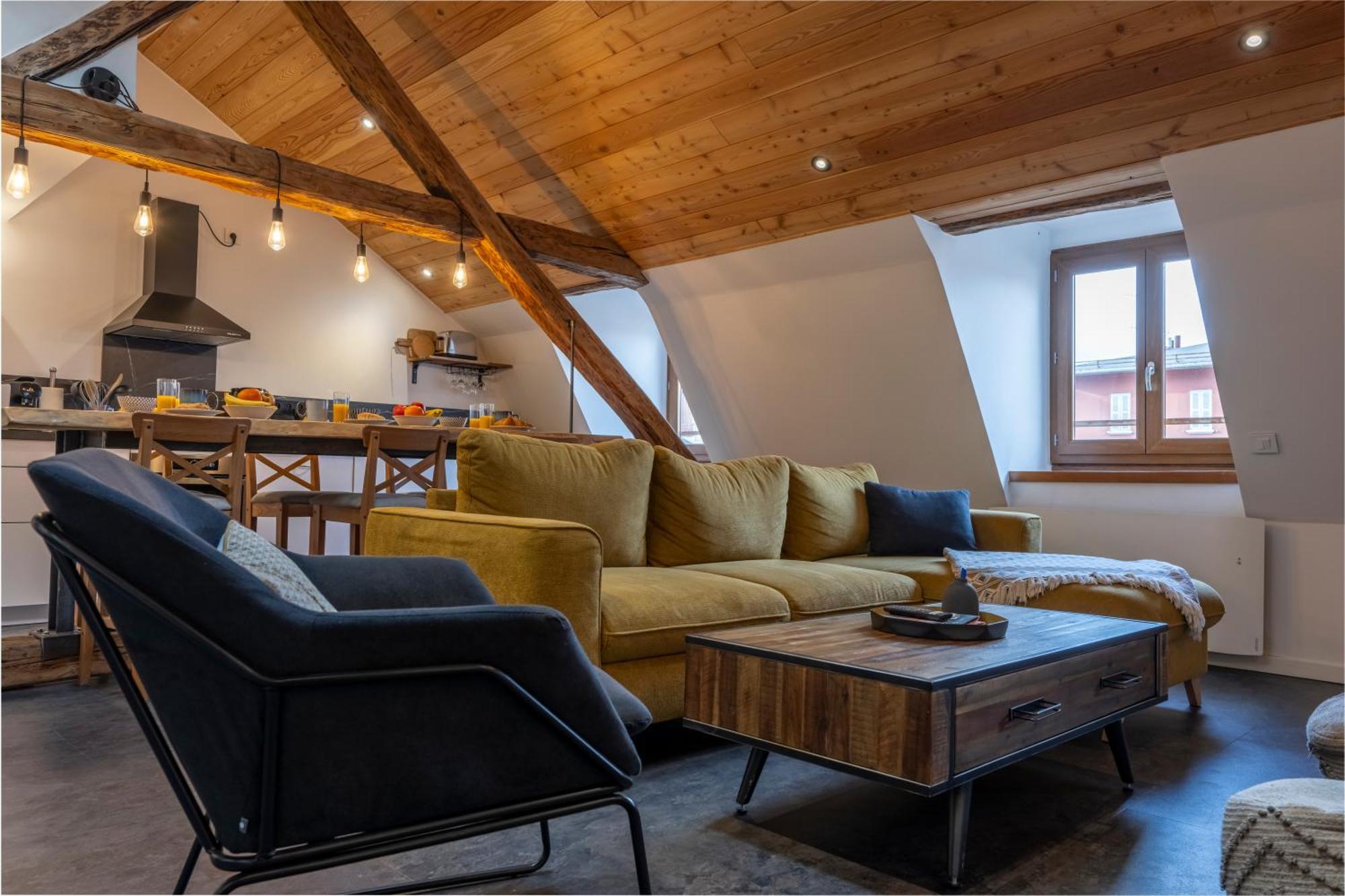 Superbe Loft - Situ Sur La Place Centrale バルスロネット エクステリア 写真