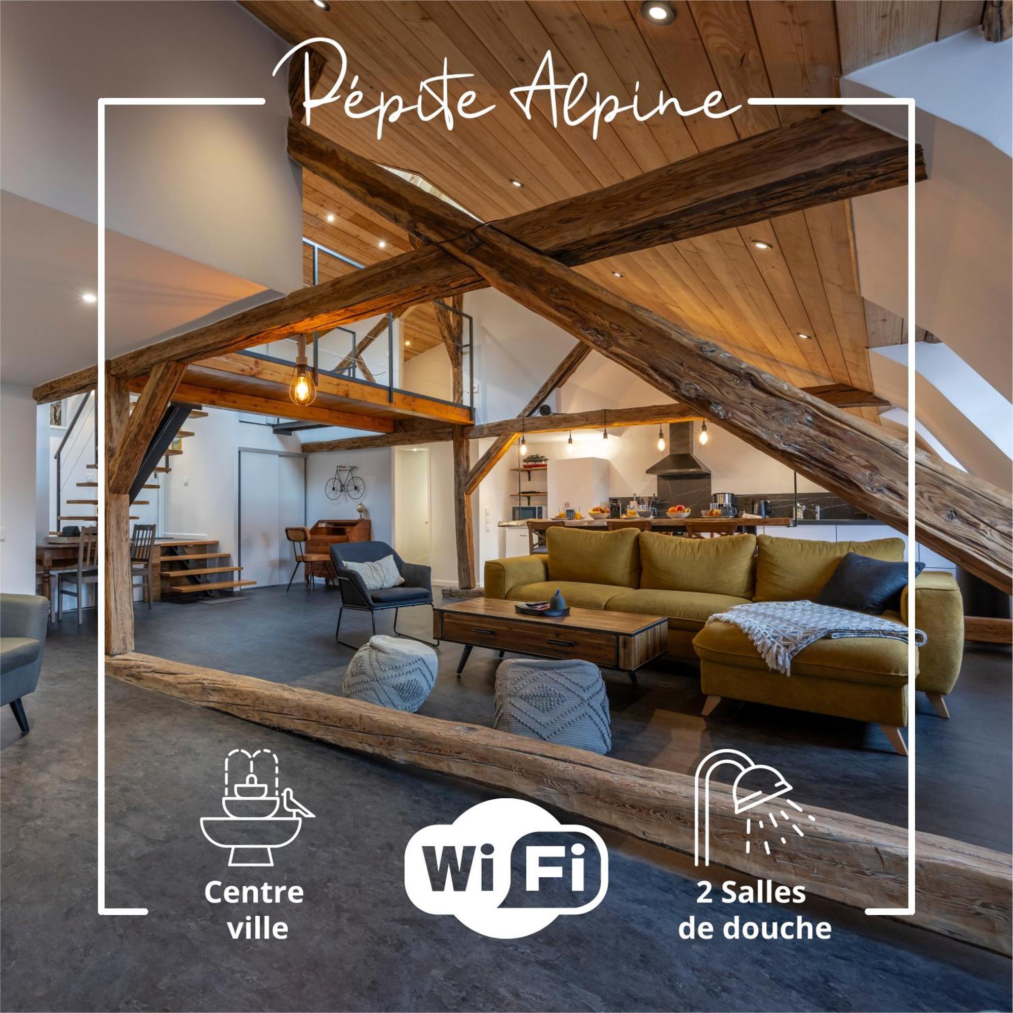 Superbe Loft - Situ Sur La Place Centrale バルスロネット エクステリア 写真